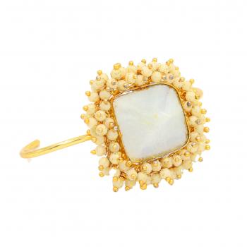 Gold Plated Pearl and MOP Stone Seated Bracelet - Classic Elegance and Natural Beauty